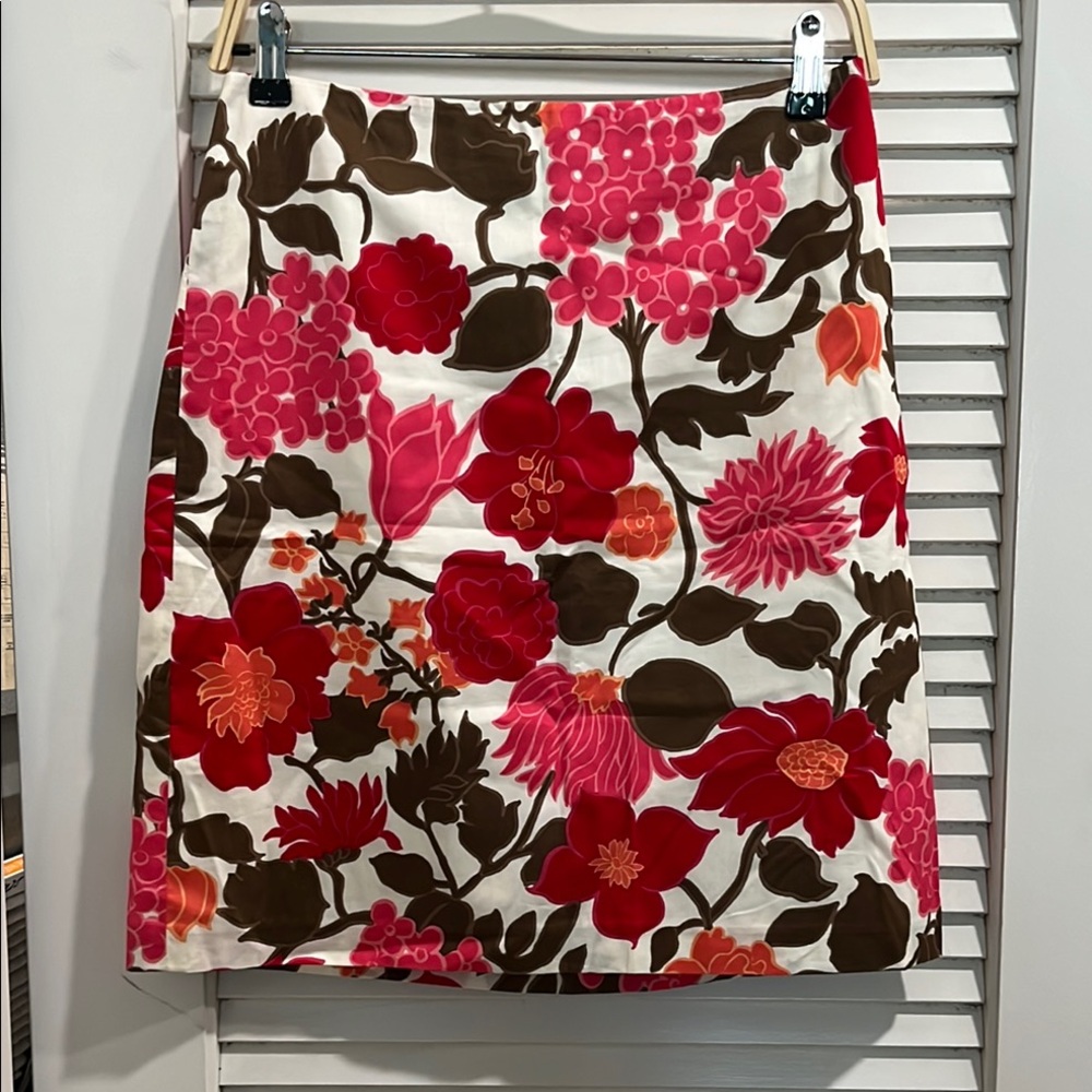 Ann Taylor Petites cotton floral print pencil skirt sz 6P